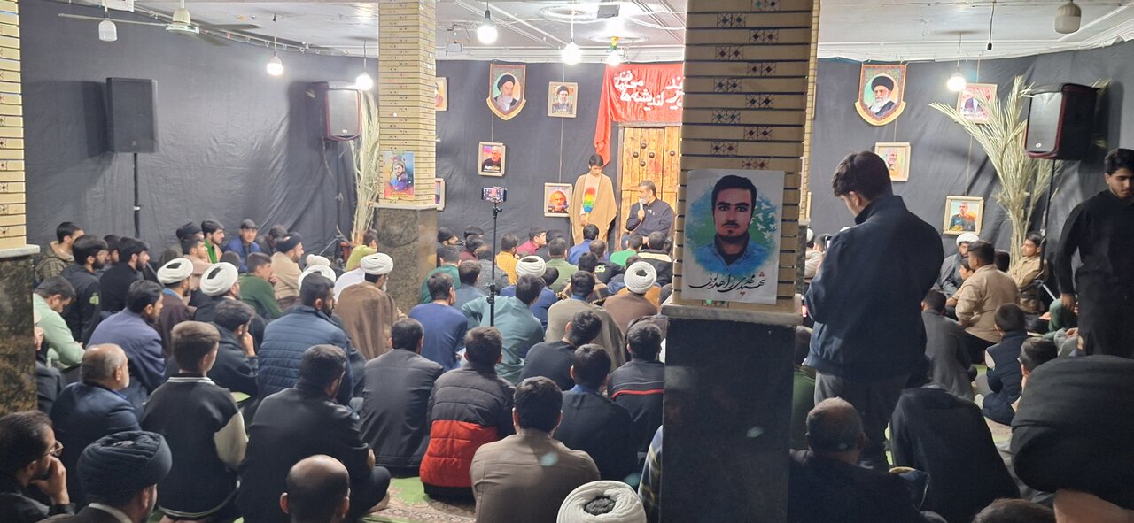 شبی با شهدا در مدرسه علمیه یاسوج؛