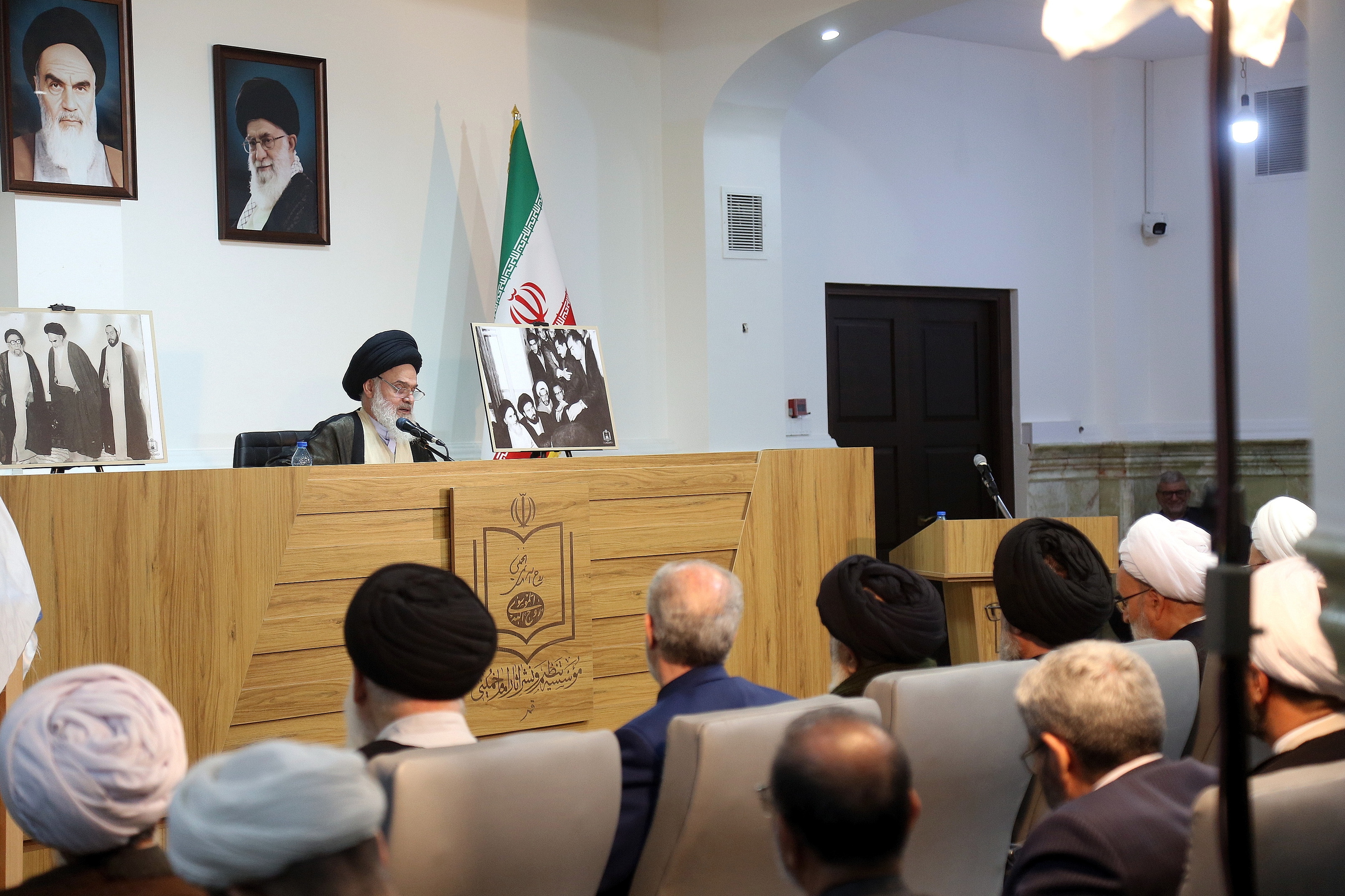 آیت‌الله مقتدایی شخصیتی ایستاده در میدان و خدمتگزار انقلاب اسلامی است