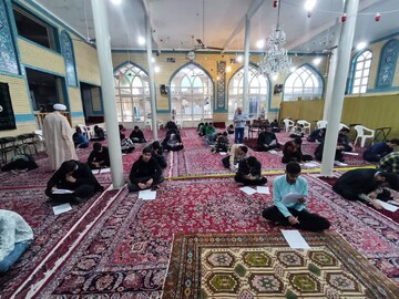 تصاویر/ مرحله استانی مسابقات علمی طلاب مدارس علمیه استان سمنان