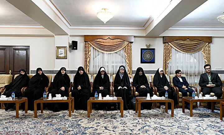 تصاویر/ تقدیر تولیت آستان حضرت عبدالعظیم(ع) از حافظان قرآن