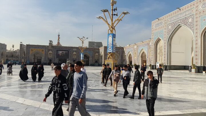 تصاویر/حضور طلاب مدرسه علمیه امام صادق (ع) شهرستان بیجار در اردوی زیارتی مشهد مقدس