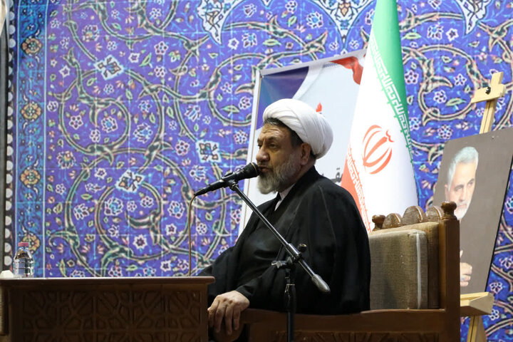 تصاویر/ جلسه چهل و هشتم درس اخلاق مکتب شهید سلیمانی در کرمان