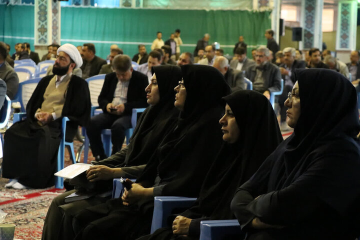 تصاویر/ جلسه چهل و هشتم درس اخلاق مکتب شهید سلیمانی در کرمان