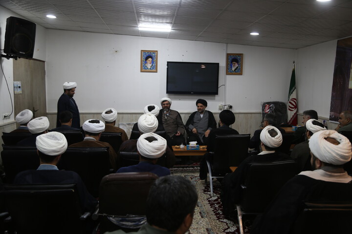 تصاویر/آیین تقدیر و تشکر از مدیر سابق حوزه علمیه خوزستان