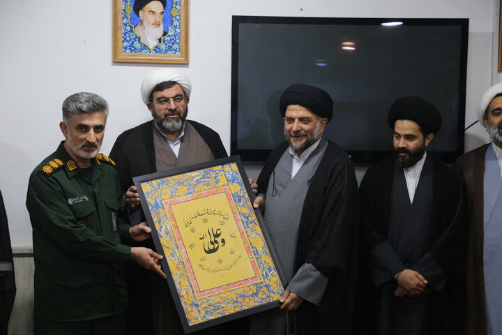 تصاویر/آیین تقدیر و تشکر از مدیر سابق حوزه علمیه خوزستان