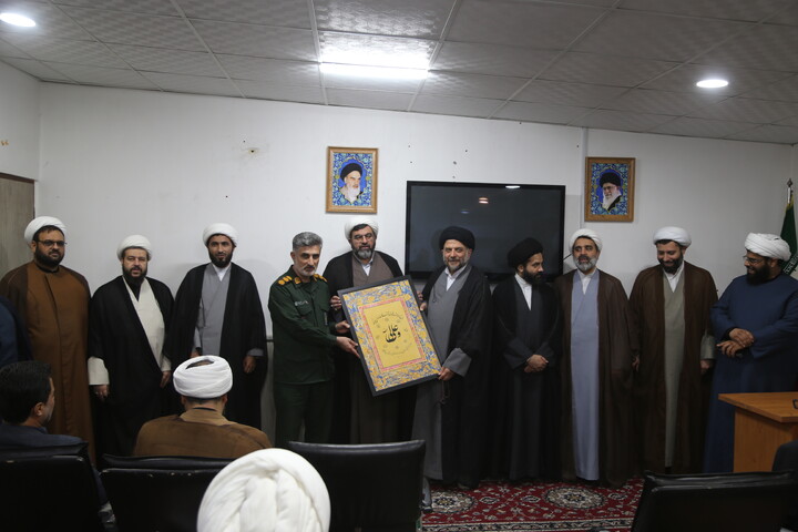 تصاویر/آیین تقدیر و تشکر از مدیر سابق حوزه علمیه خوزستان