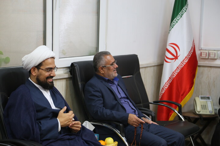 تصاویر/ دیدار نماینده مردم شادگان در مجلس شورای اسلامی با مدیر حوزه علمیه خوزستان