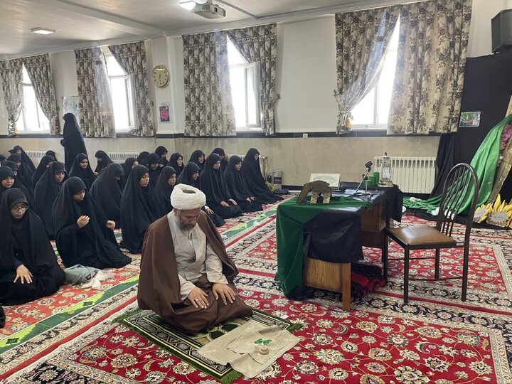 همایش طلیعه حضور طلاب جدیدالورود مدرسه علمیه الزهرا شاهین دژ