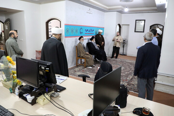 بازدید تولیت مسجد مقدس جمکران از خبرگزاری حوزه