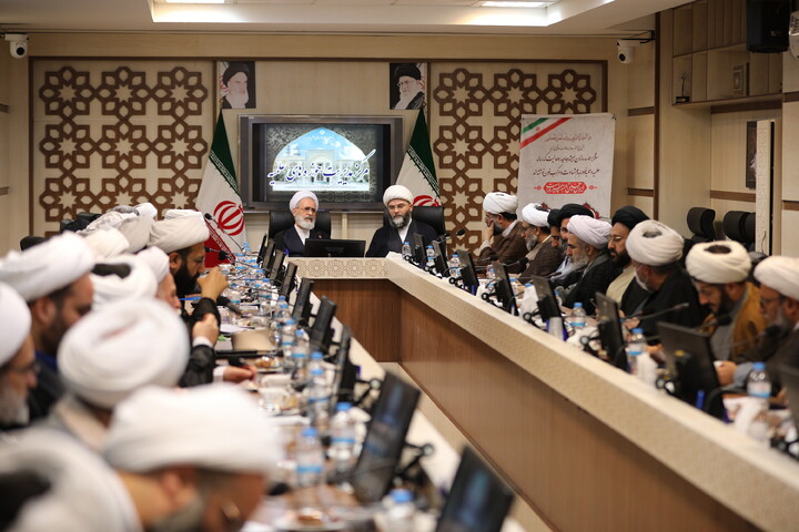 تصاویر/جلسه شورای معاونین حوزه های علمیه با سازمان تبلیغات کشور