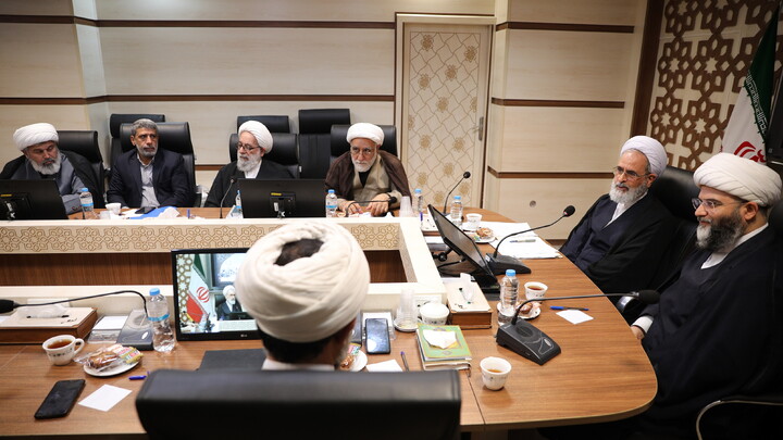 جلسه مشترک شورای معاونین حوزه های علمیه با رئیس و معاونین سازمان تبلیغات اسلامی
