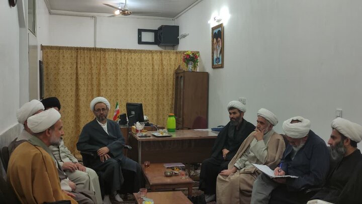 تصاویر/ نشست‌ شورای تهذیب و تربیت مدارس علمیه منطقه کاشان