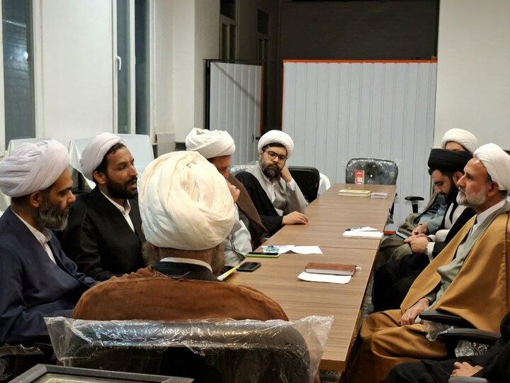 تصاویر/ نشست‌ شورای تهذیب و تربیت مدارس علمیه منطقه کاشان