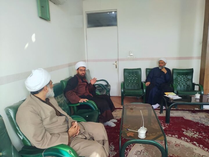 تصاویر/ نشست‌ شورای تهذیب و تربیت مدارس علمیه منطقه کاشان