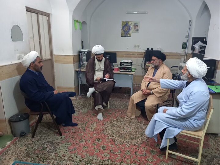 تصاویر/ نشست‌ شورای تهذیب و تربیت مدارس علمیه منطقه کاشان