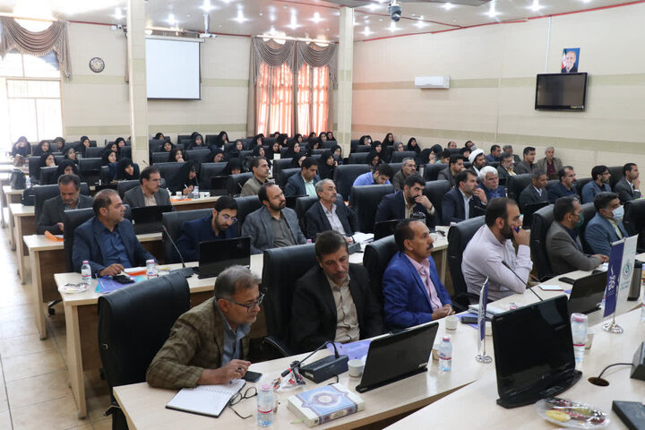 تصاویر/ نشست طرح ملی «مدار» مدارس آینده در مدار انقلاب اسلامی کرمان