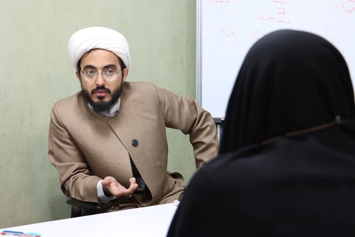 «دو واحد زندگی» کرسی برای آزاد اندیشی در اهواز