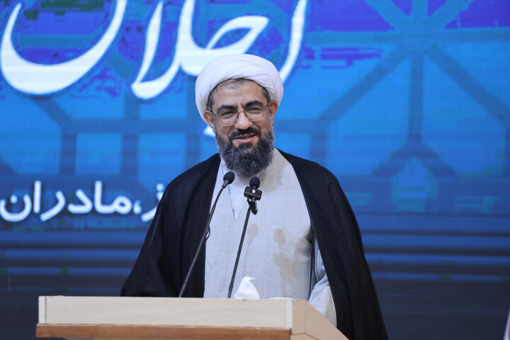 تصاویر / اجلاس استانی نماز در همدان