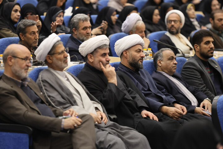 تصاویر / اجلاس استانی نماز در همدان