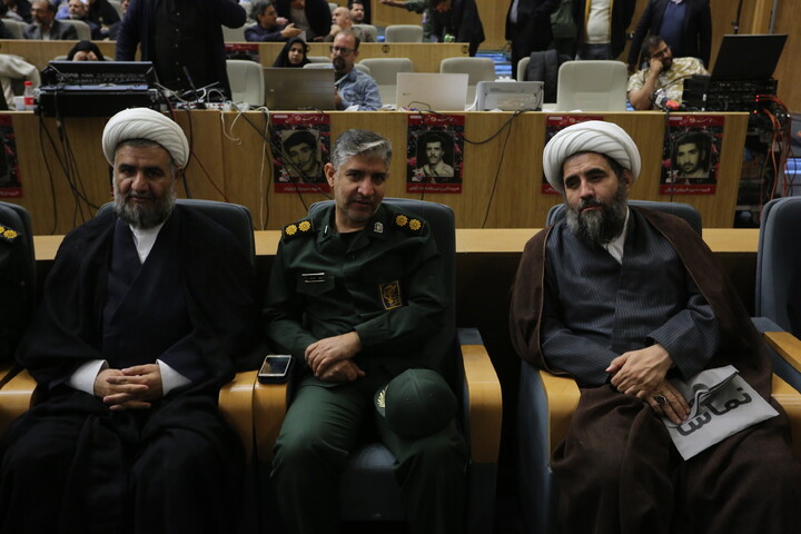 تصاویر / اولین رویداد ملی «شهدا در نگاه نسل نو» در اصفهان