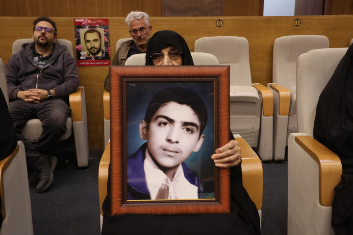 تصاویر / اولین رویداد ملی «شهدا در نگاه نسل نو» در اصفهان