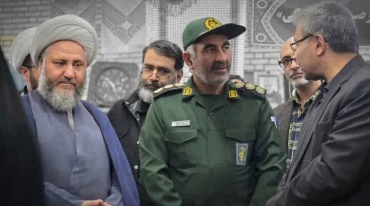 تصاویر/ نمایشگاه اسوه ناحیه مقاومت بسیج آران و بیدگل