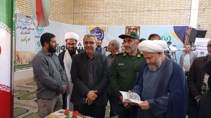 تصاویر/ نمایشگاه اسوه ناحیه مقاومت بسیج آران و بیدگل