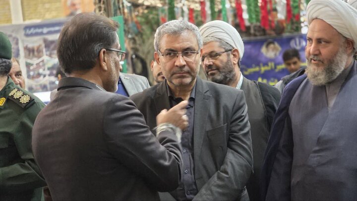 تصاویر/ نمایشگاه اسوه ناحیه مقاومت بسیج آران و بیدگل