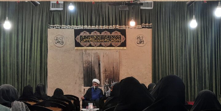 تصاویری از برگزاری مراسم شهادت حضرت زهرا(س)در اراک