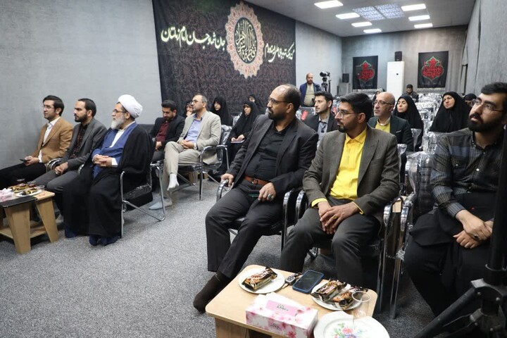 تصاویر/  آیین تجلیل از نفرات برتر مرحله استانی مسابقات سراسری قرآن کریم استان سمنان