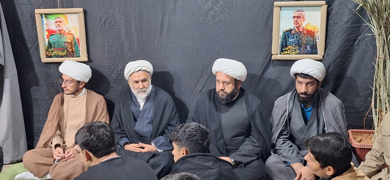 شبی با شهدا در مدرسه علمیه یاسوج؛