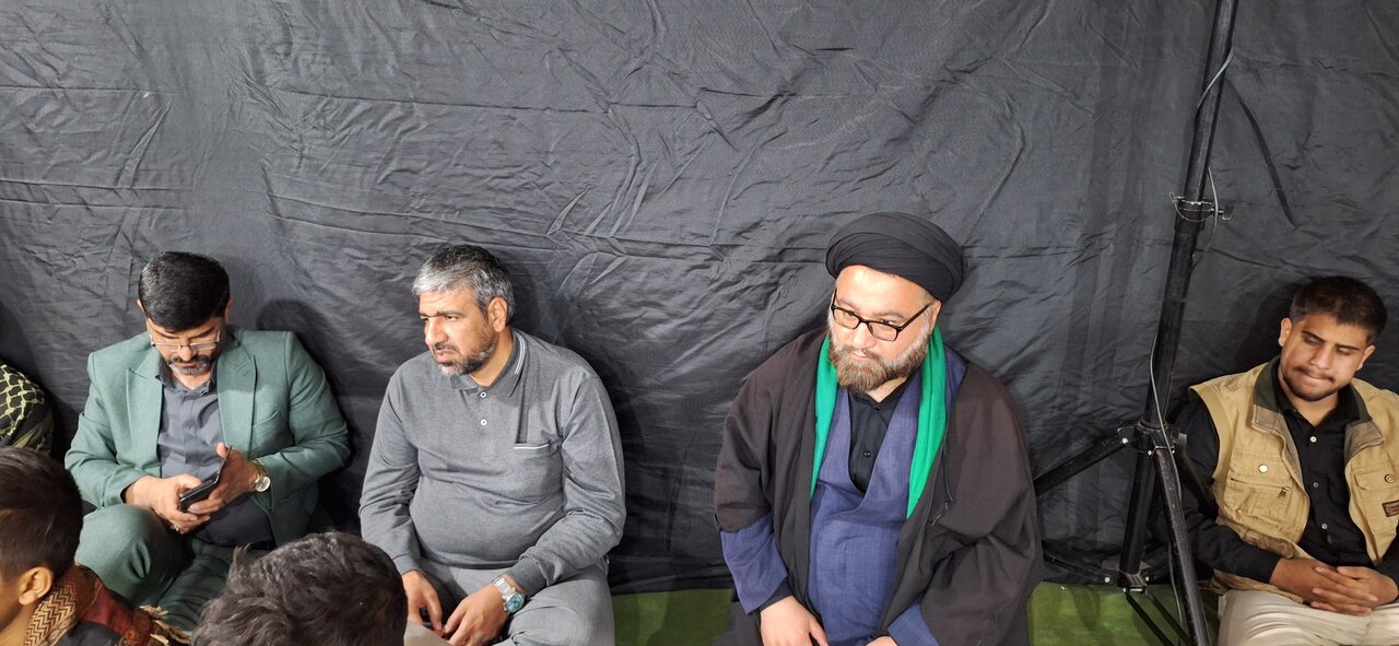 شبی با شهدا در مدرسه علمیه یاسوج؛