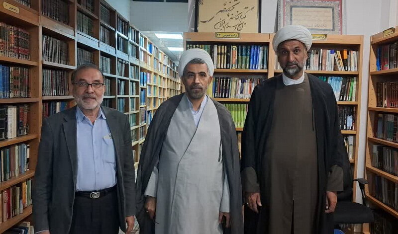 تقدیر نمایندگان آیت الله اعرافی از روحانی مورخ + عکس