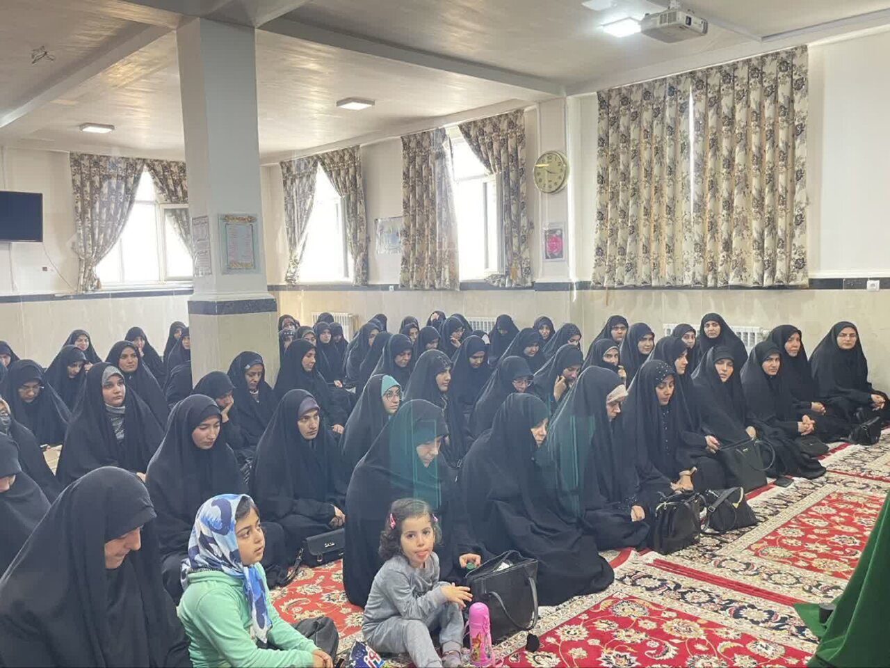 همایش طلیعه حضور طلاب مدرسه علمیه الزهرا(س) شاهیندژ برگزار شد