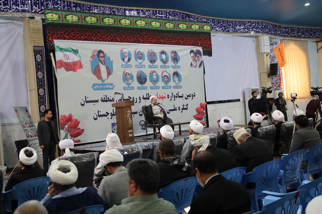 شهدای روحانی، پیشتازان مبارزه در طول تاریخ بودند+تصاویر