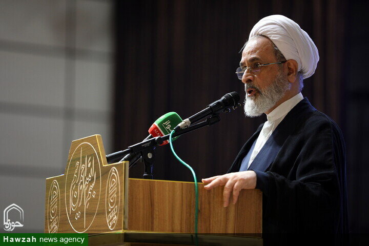 Ayatullah A’rafi: Hawzah yang Berporos “Qiyam lillah” Mampu Mengubah Konstelasi Dunia