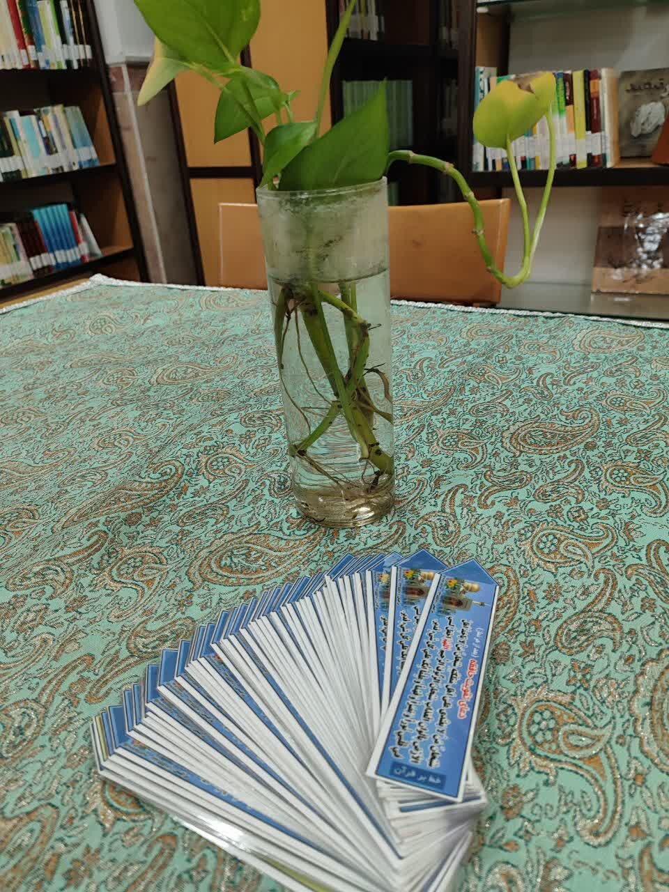 جلسه‌ی هفتگی «شنبه قرآنی» در مدرسه علمیه تخصصی فاطمیه کرمان