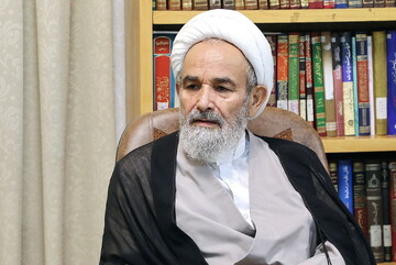 حرکت جدید در توسعه آموزش «موضوع‌شناسی احکام فقهی» / انتشار بیش از ۲۰ برنامه رادیویی در بررسی مسائل فقهی روز