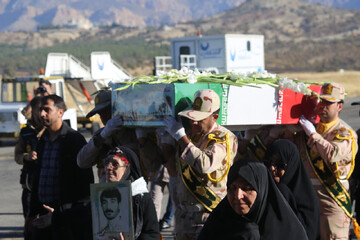 تصاویر/ ورود پیکر ۴ شهید گمنام به ایلام