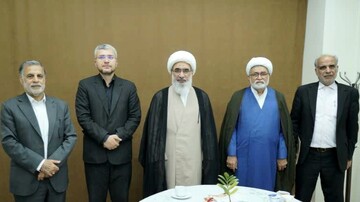 اجرای راه‌آهن استراتژیک شیراز ـ بوشهر تسریع شود