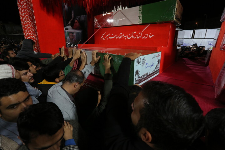 تصاویر / آیین بدرقه کاروان شهدای گمنام «اهالی بهشت» در اصفهان