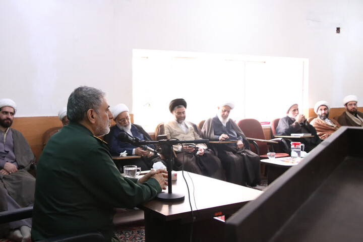 تصاویر/نشست مطالبه گری نخبگانی اساتید