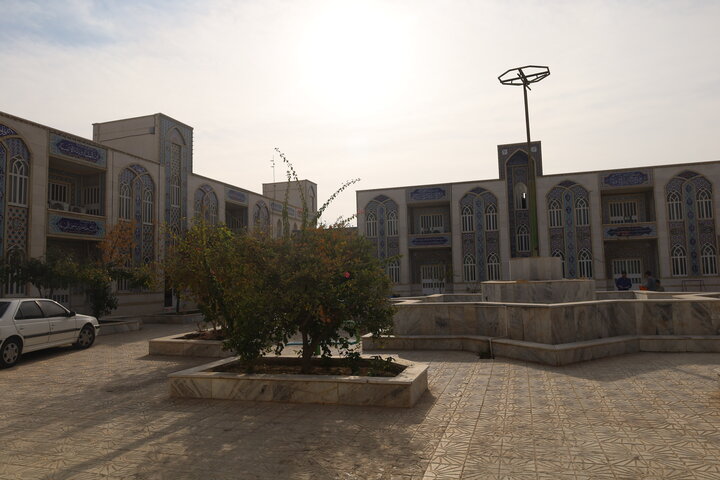 تصاویر/ بازدید مدیر حوزه علمیه استان از مدرسه ولی عصر (عج) رودان