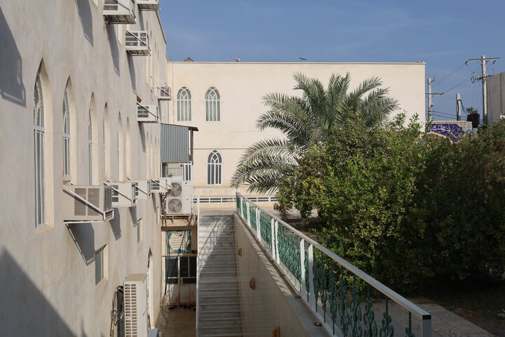 تصاویر/ بازدید مدیر حوزه علمیه استان از مدرسه ولی عصر (عج) رودان