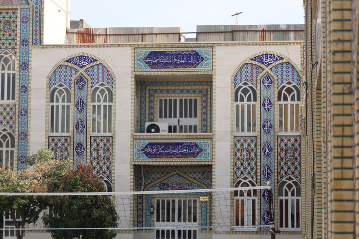 تصاویر/ بازدید مدیر حوزه علمیه استان از مدرسه ولی عصر (عج) رودان