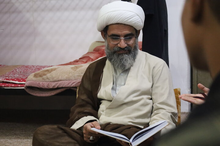 تصاویر/ بازدید مدیر حوزه علمیه استان از مدرسه ولی عصر (عج) رودان