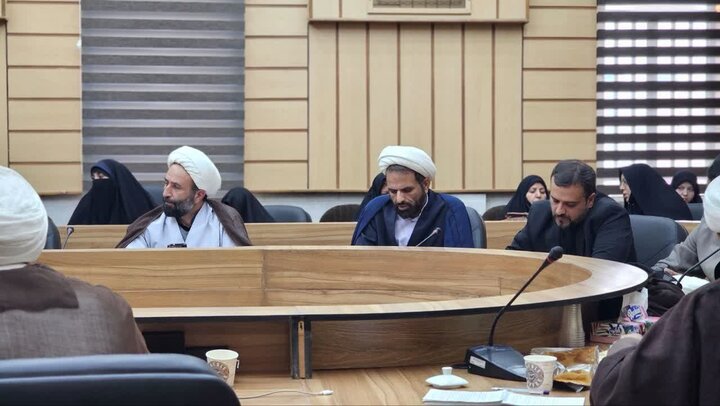 تصاویر/ برگزاری نشست تبیینی فعالان عرصه مسجد