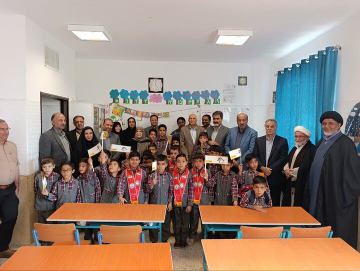 تصاویر/ برگزاری آیین افتتاح رسمی دبستان حظیریی یزدی