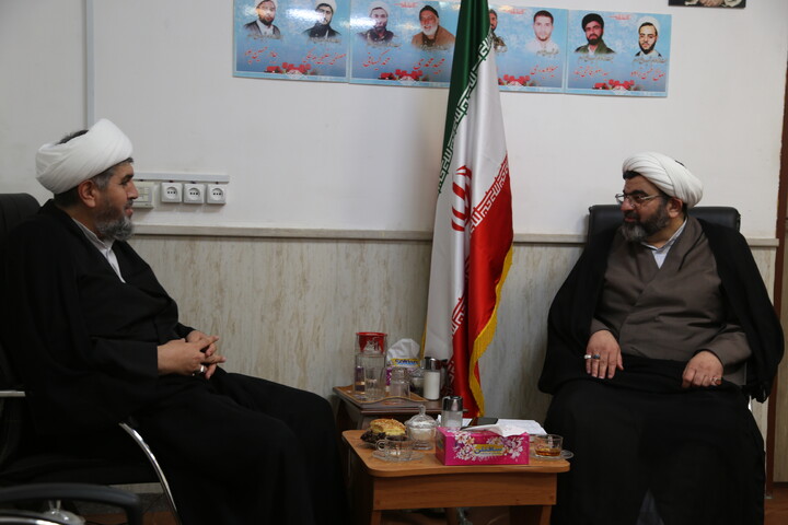 تصاویر/دیدار مدیر حوزه ایذه با مدیر حوزه علمیه خوزستان