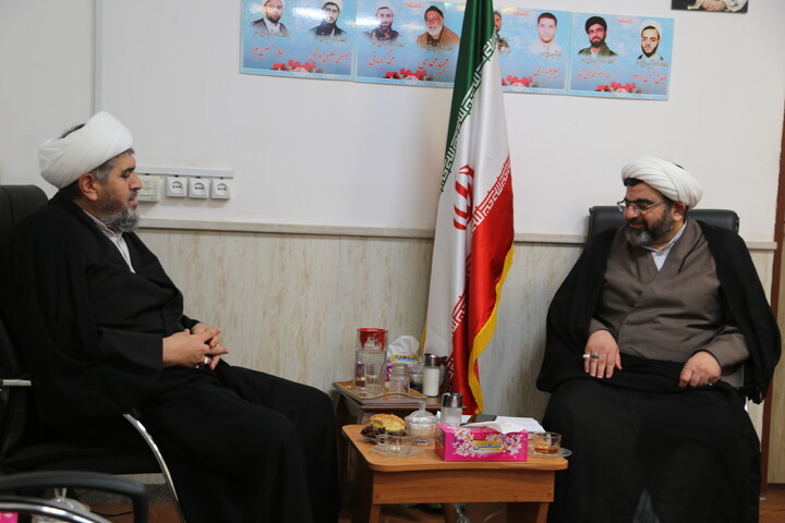 تصاویر/دیدار مدیر حوزه ایذه با مدیر حوزه علمیه خوزستان